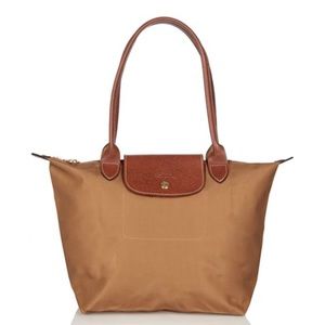 Small le pliage Longchamp bag // beige